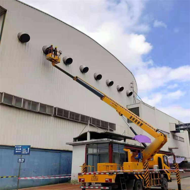 新余渝水高空作业车出租服务：专业广告牌安装解决方案