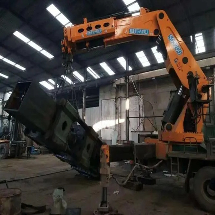 新余渝水200吨折臂吊出租