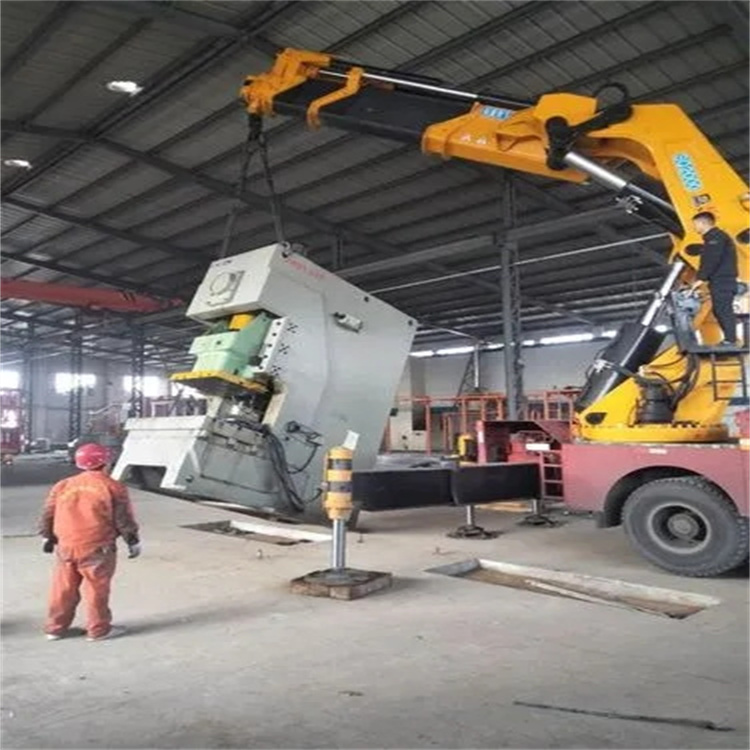 新余渝水80吨折臂吊车出租附近电话